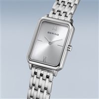 Orologio Bering Donna Classic Collection in Acciaio 17423-700 - 17423-700